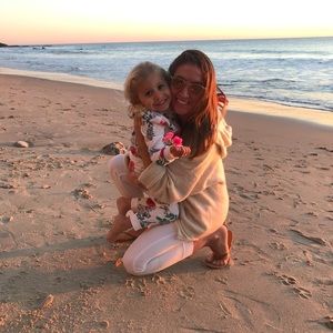 Meet your Posher, Cara